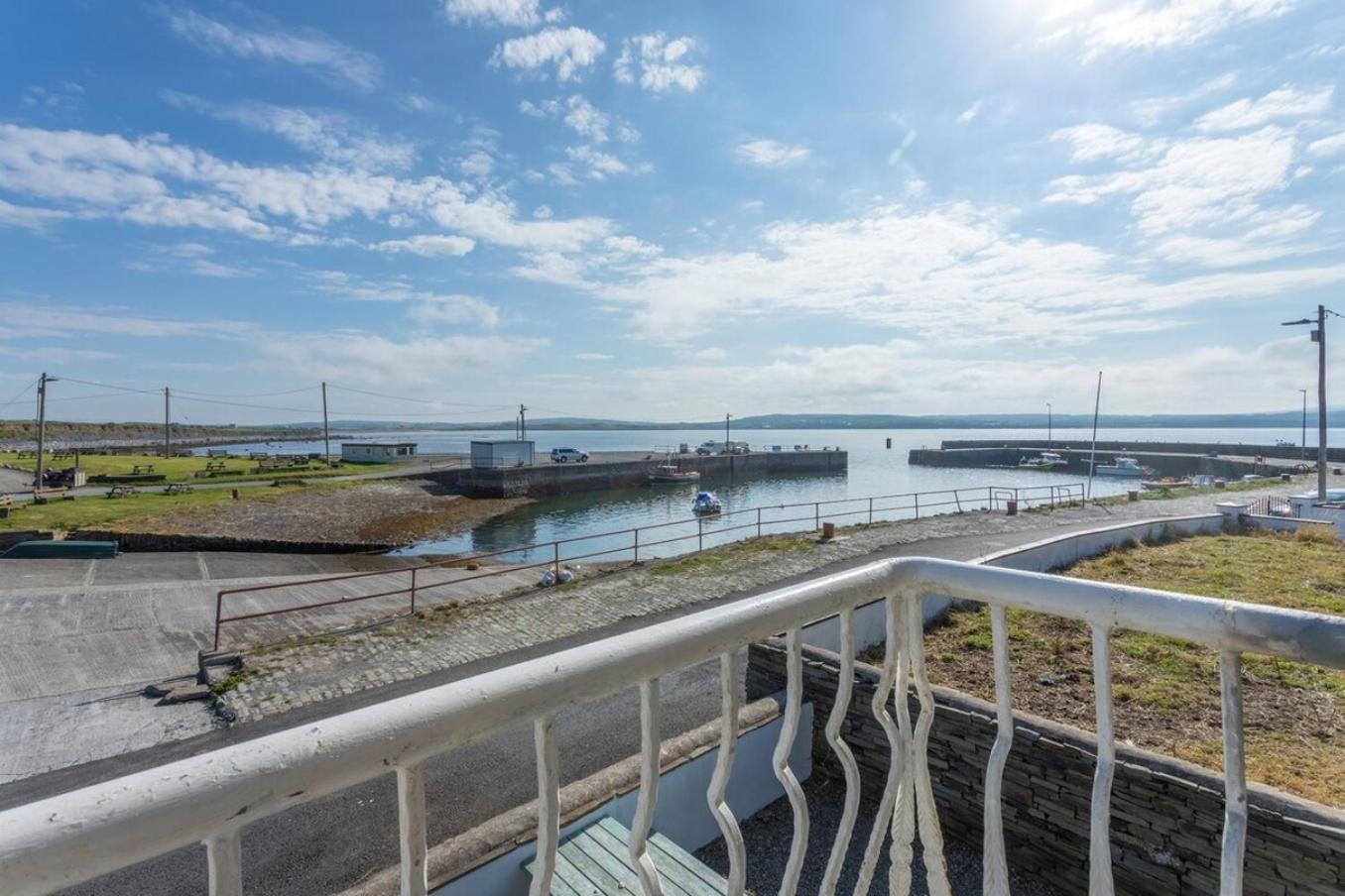 The Boathouse On The Atlantic Sea Villa Liscannor Eksteriør billede